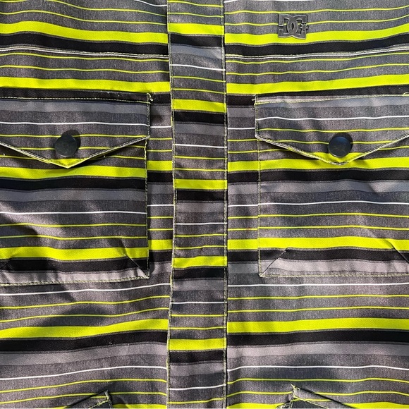 DC Ski/ Snowboard Jacket - Picture 7 of 14